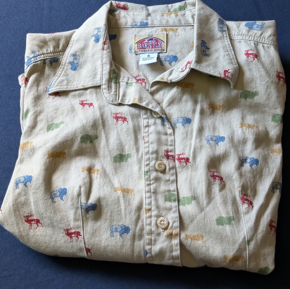 Vtg BARN FLY Shirt Women's Size S Bison Elk  Bear WESTERN Made in the USA